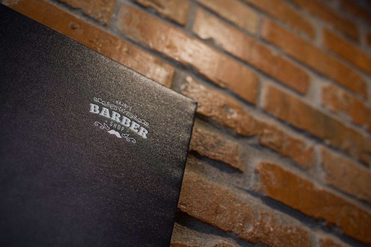 BARBER SHOP