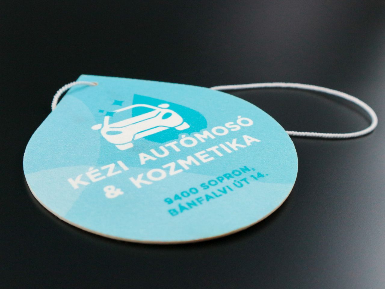 AUTÓILLATOSÍTÓ